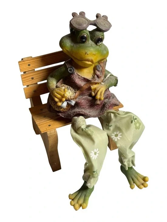 Frog Figurine with Floral Pants - Pets Reptile Accent - Picture 2 of 9